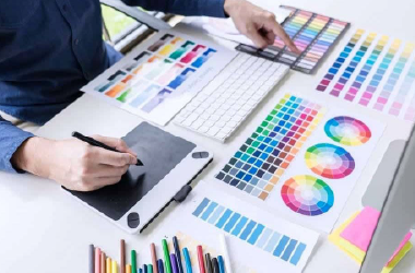 chico en agencia de diseño diseño grafico 01 01 01